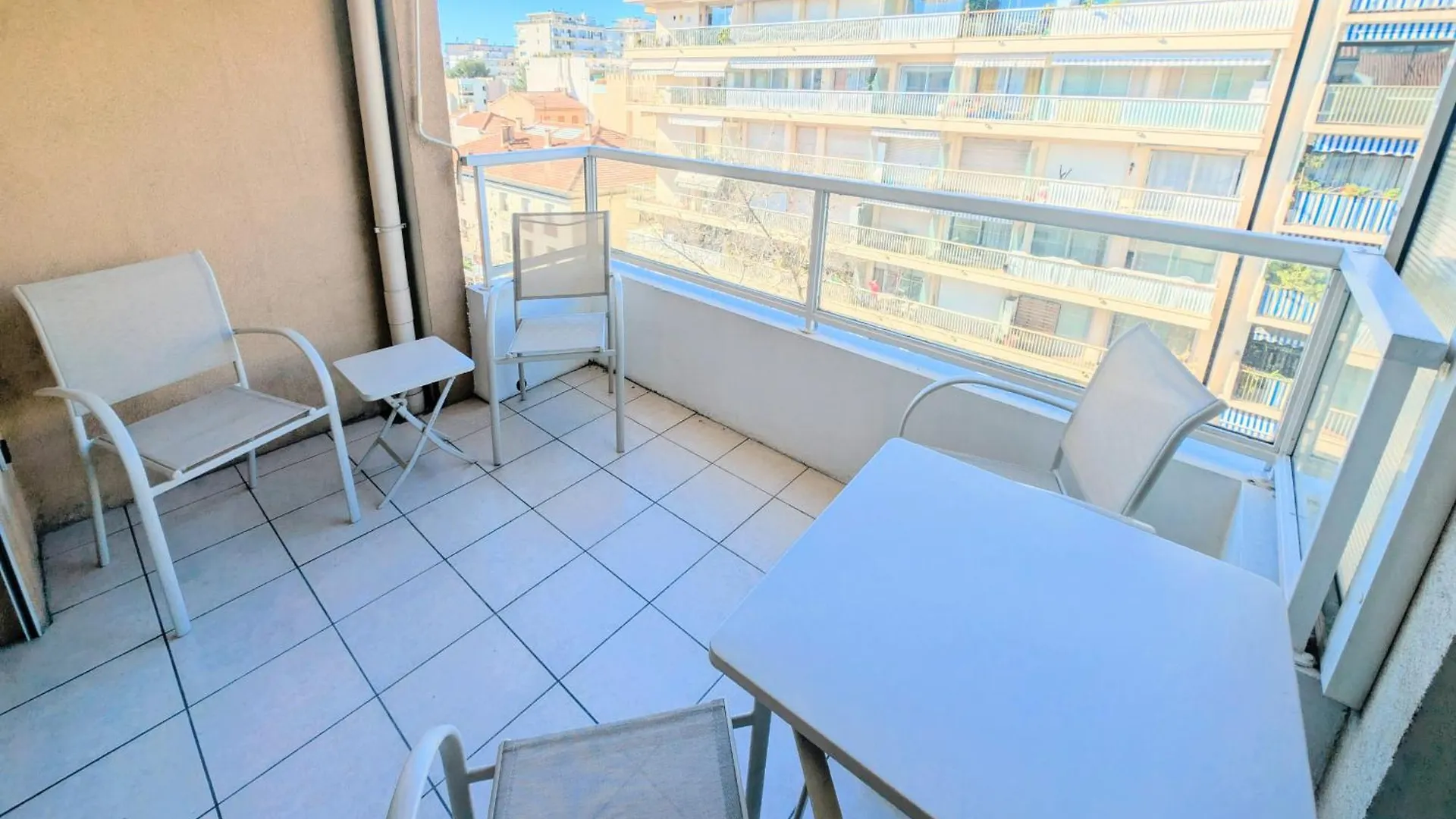 Apartment Ref Milton By Palmes D Or Properties Cannes